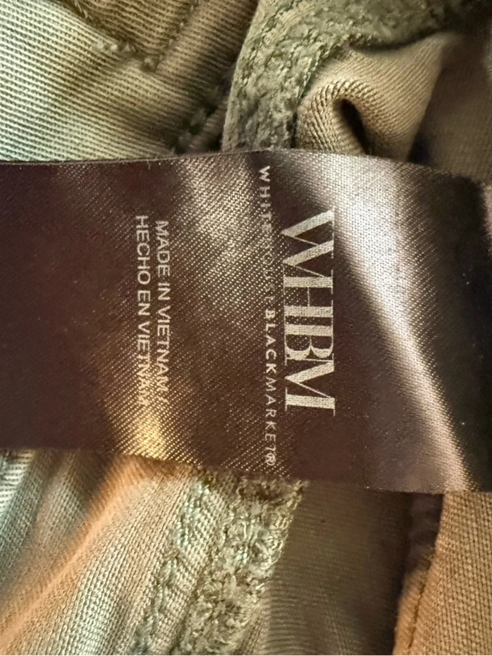 White House Black Market Olive Mid-Rise Straight Crop Pants Size 10 - Picture 8 of 10